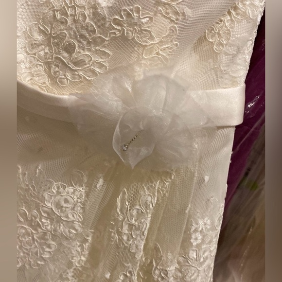 Impression Bridal Ivory short a-line wedding gown - Picture 4 of 9